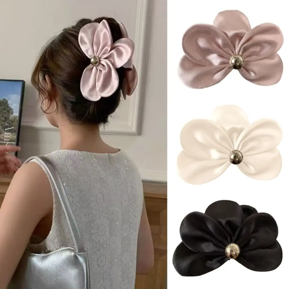 Рисунок 2 - Зажим для волос из ткани с цветочным узором и когтями