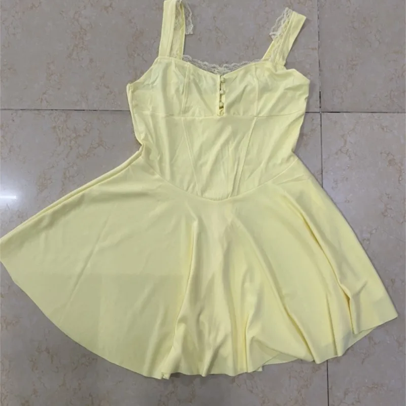 2025年セクシーレーススプライスバレエドレス ローバックボディコンパフスカート スパゲッティストラップ付き レディースサマーパーティー無地ワンピース