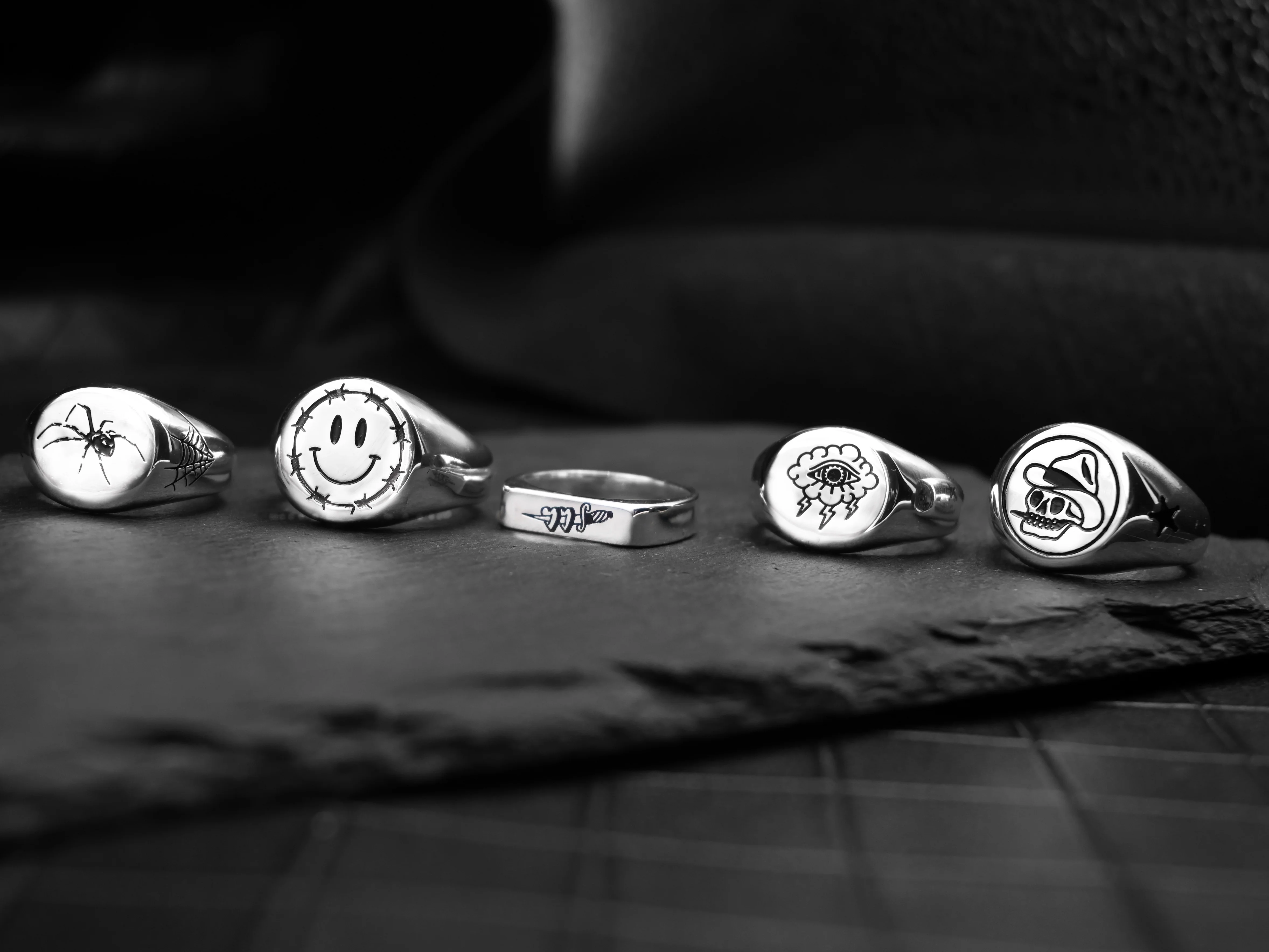 2025 New Trends Luxury High Quality Stainless Steel Rings for Woman Man Decoration Piercing Heart Smiling face Sheriff Eye Set