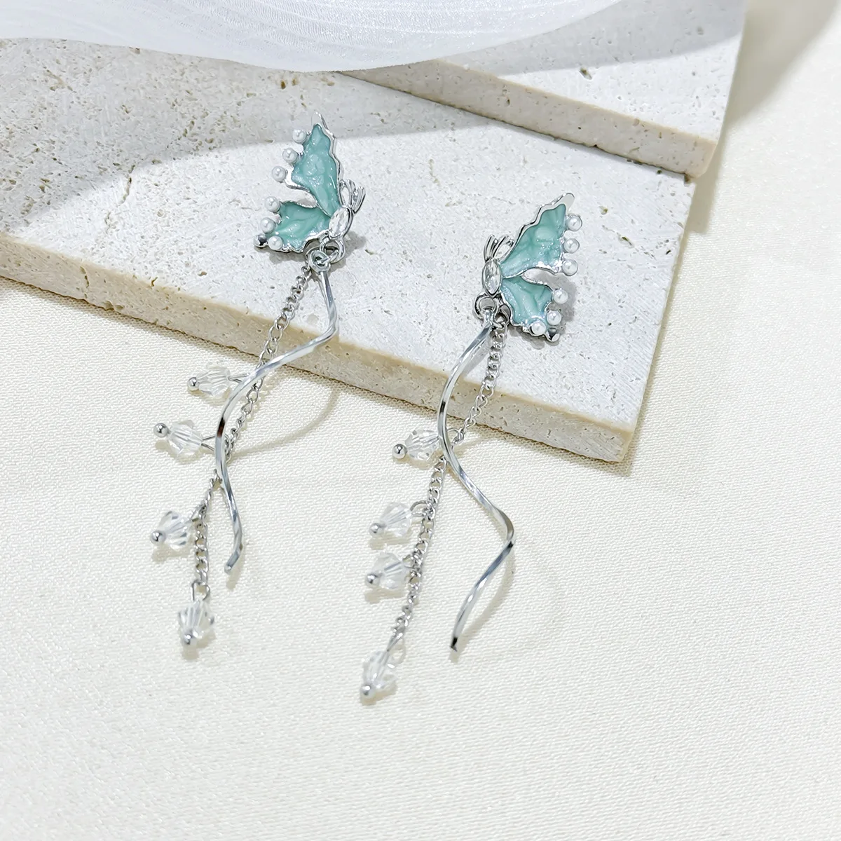 Delicate Long Tassel Butterfly Earrings for Women Butterfly Crystal Dangle Earrings Wedding Party Jewelry Gift pendientes New