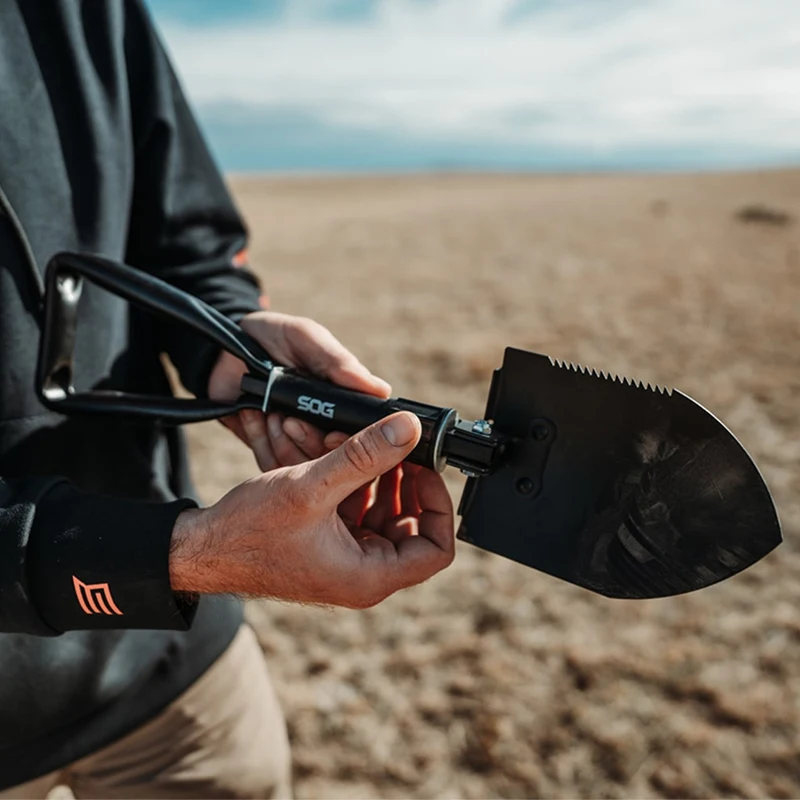 SOG Tactical Folding Shovel 18.25\