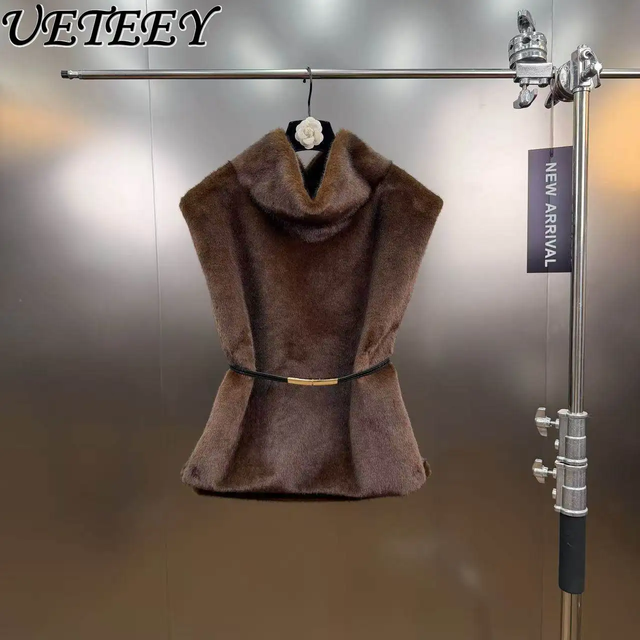 

Женский меховой жилет из искусственного меха норки с высоким воротом, без рукавов, с разрезом, с поясом, весна 2026, простой стиль, высококачественная верхняя одежда
