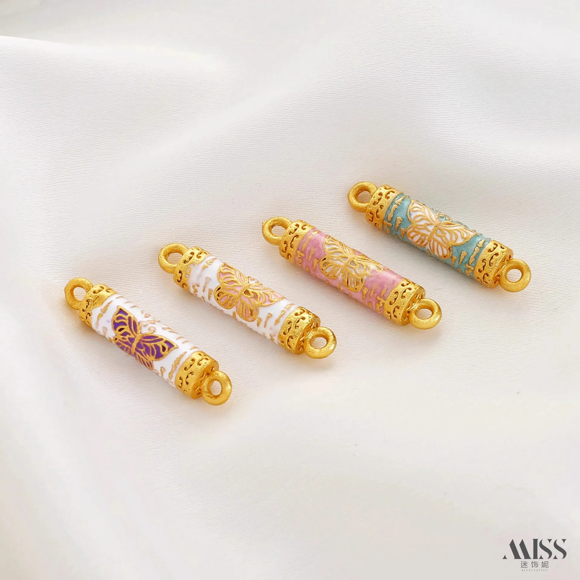 Vietnam Sand Gold Scriptures Butterfly Cylinder Pendant Double Hanger Connector for DIY Bracelet Necklace Jewelry Accessories