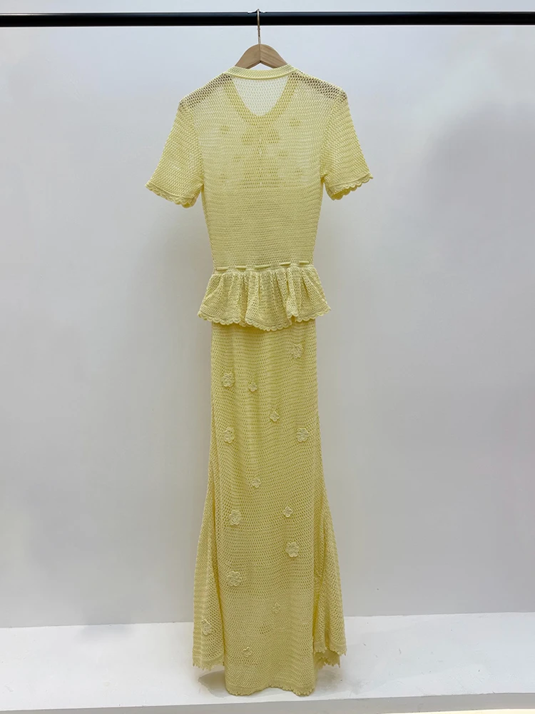 Embroidered crochet openwork flower leaf-edge knitted dress, stylish and form-fitting long women's dress for summer 2026 new