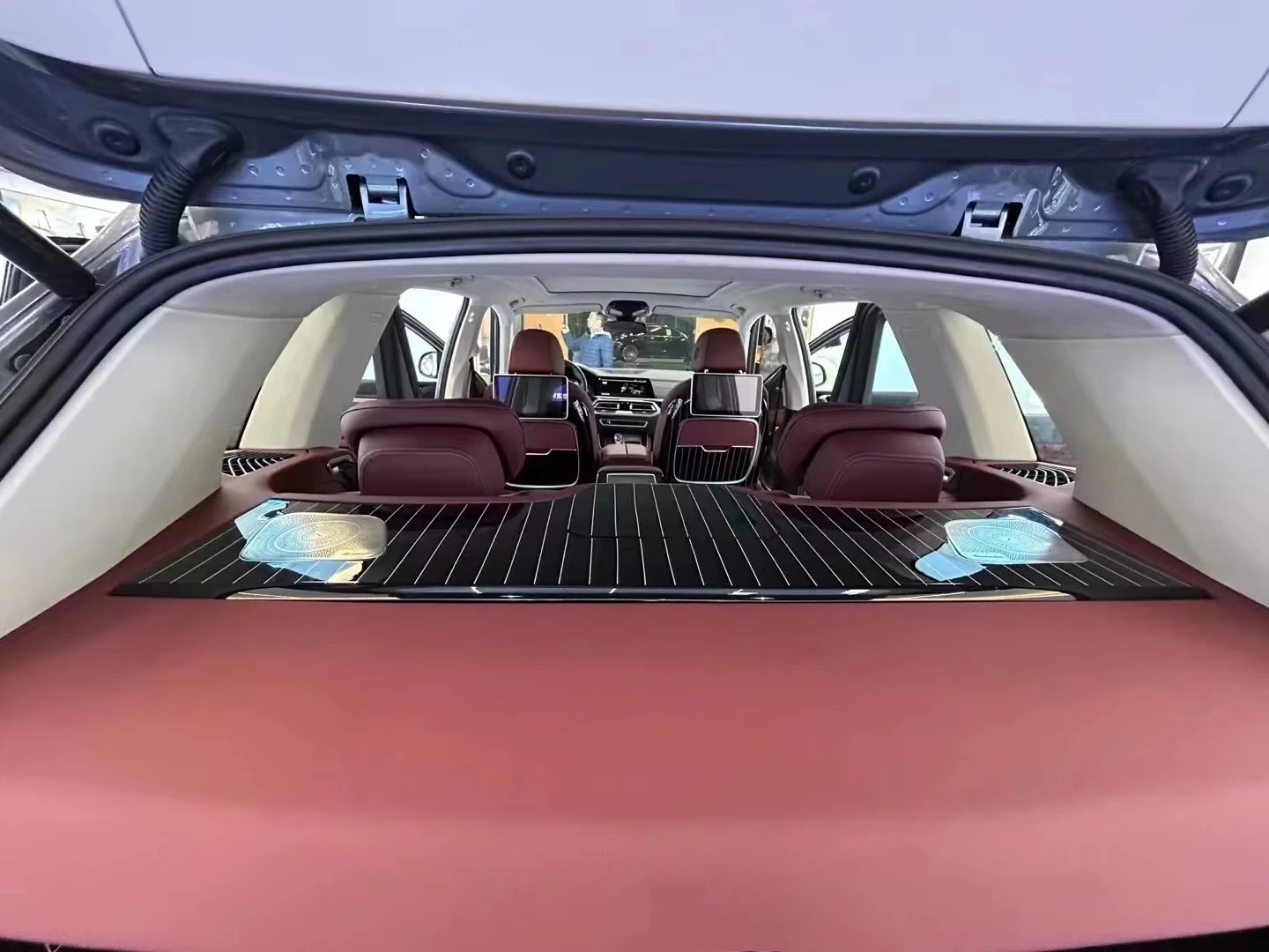 Luxuriöses Innen-Upgrade-Zubehör mit Rücksitzen für die X5-Modifikation