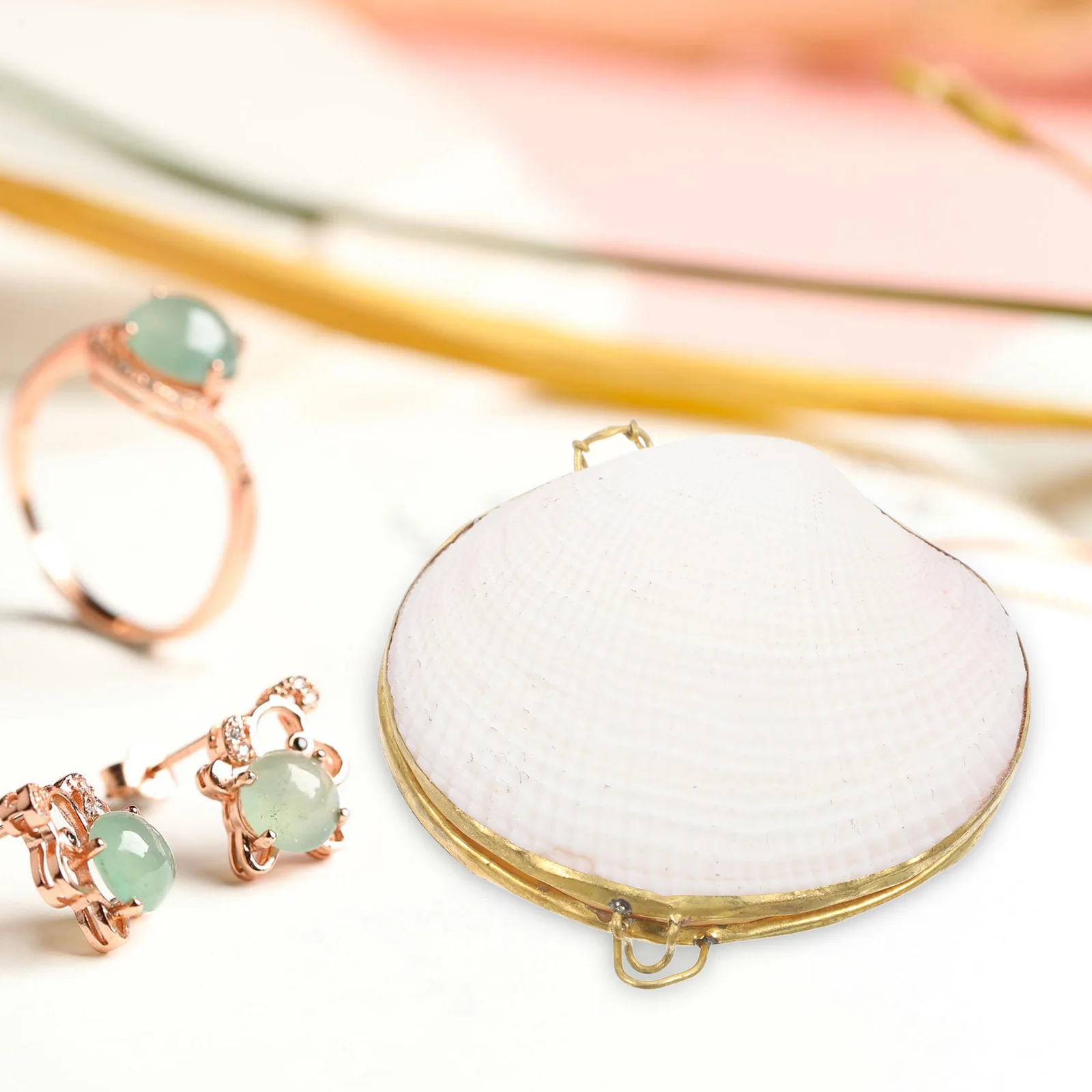 

1pc Jewelry Box Natural Shell Material Handmade Ring Case Portable Storage Container for Earrings Retro Durable Gift Wedding