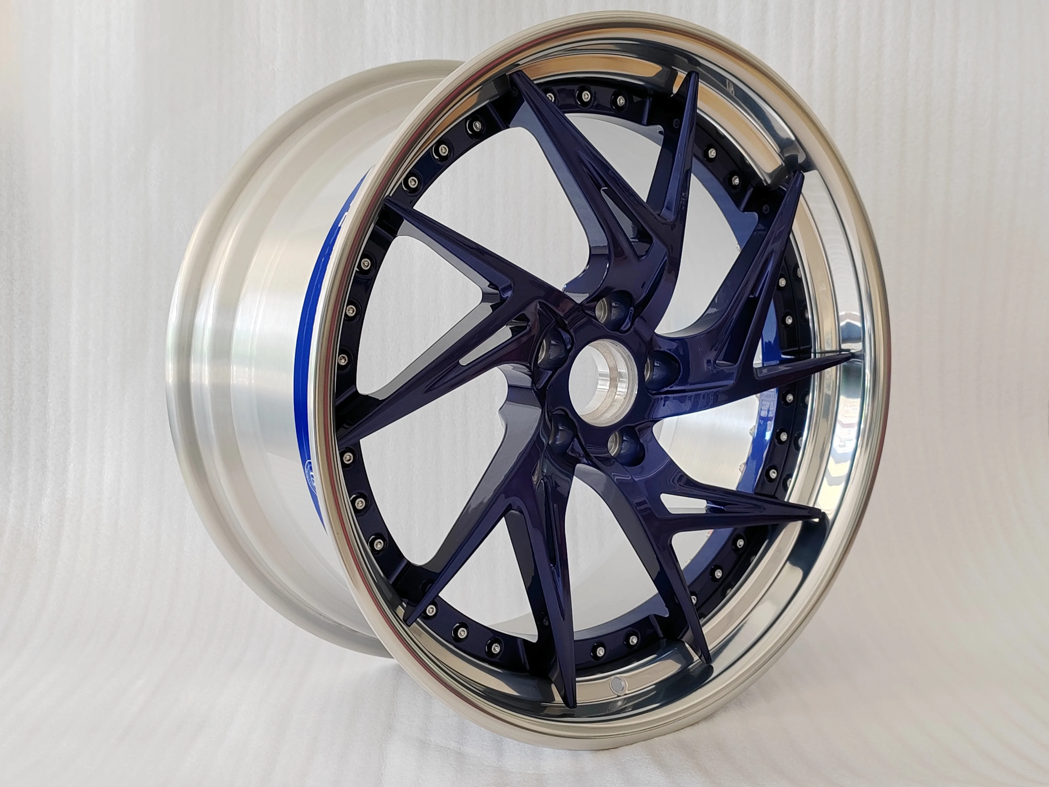SYAC Customized 2-piece 3-piece 18-24 Inch PCD5x112/113/114.3/120 Forged Alloy Wheels Blue Center Disc Passenger Car Rims