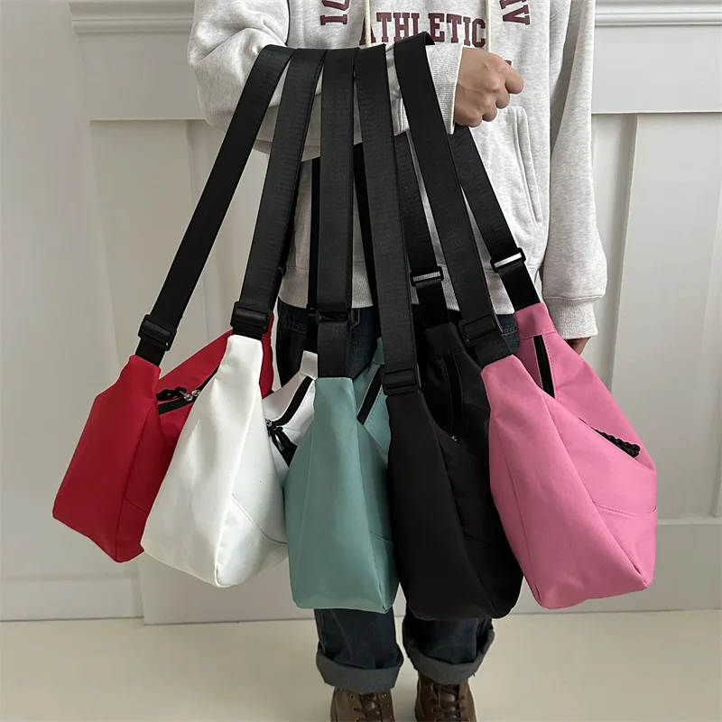 Hobo Bag New Trend Nylon Solid Color Popular Design Zipper Underarm Bag Large Capacity Commuting Crossbody Personality All-match