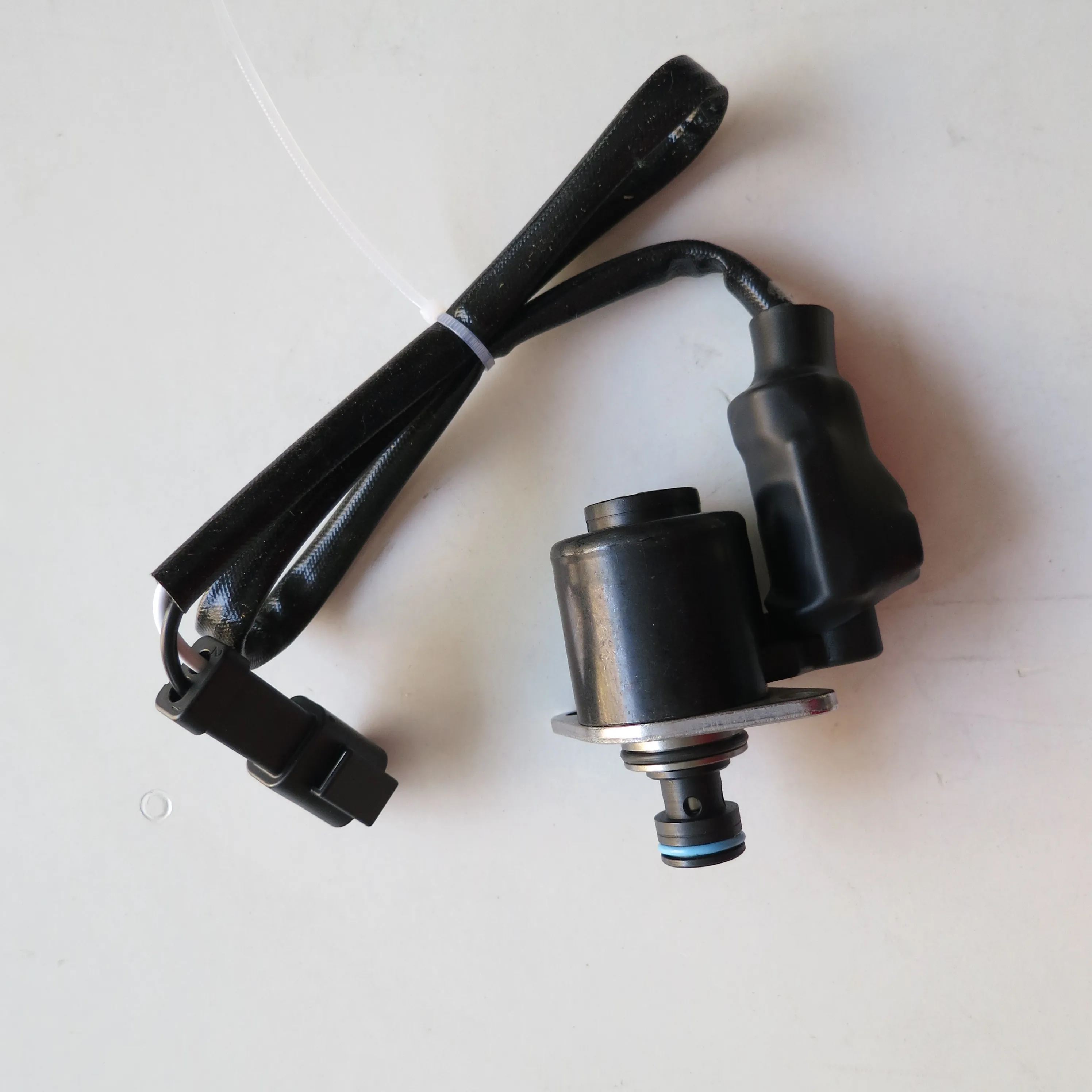 New wholesale HBTH electronic fuel pump control actuator fuel metering solenoid valve 2872550 4307411 287 2138-05 QSZ13 ISX15
