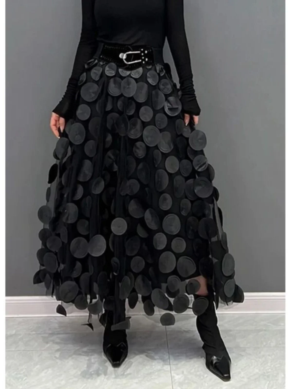 

Юбка Bla Me в горошек с 3D длинной уличной юбкой-миди трапециевидной формы с высокой талией и декоративной строчкой из полиэстера и нейлона