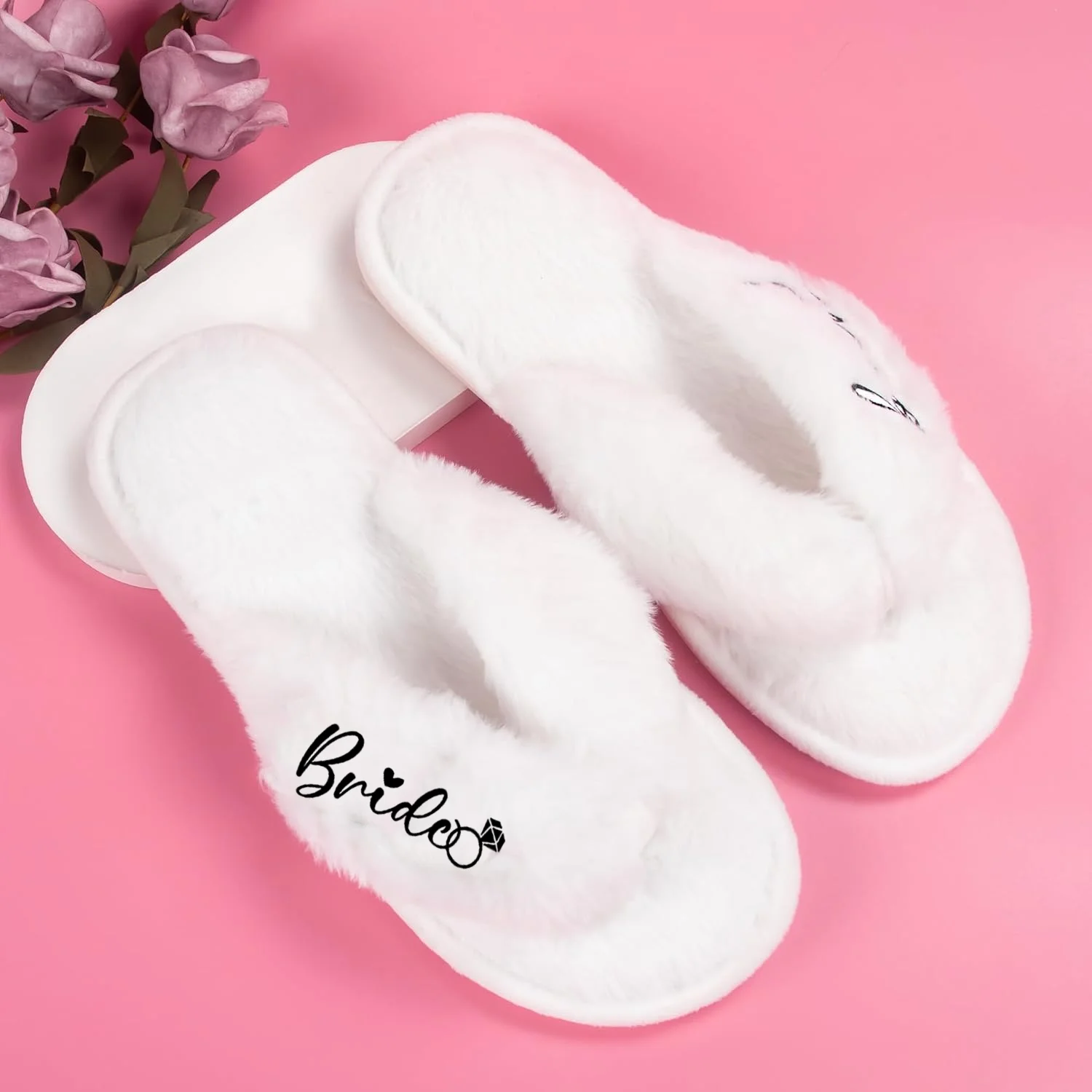 Braut-Hausschuhe für den Hochzeitstag, Geschenke für die Braut, Brautparty-Zubehör, Accessoires für die Brautjungfern. – Detail 1