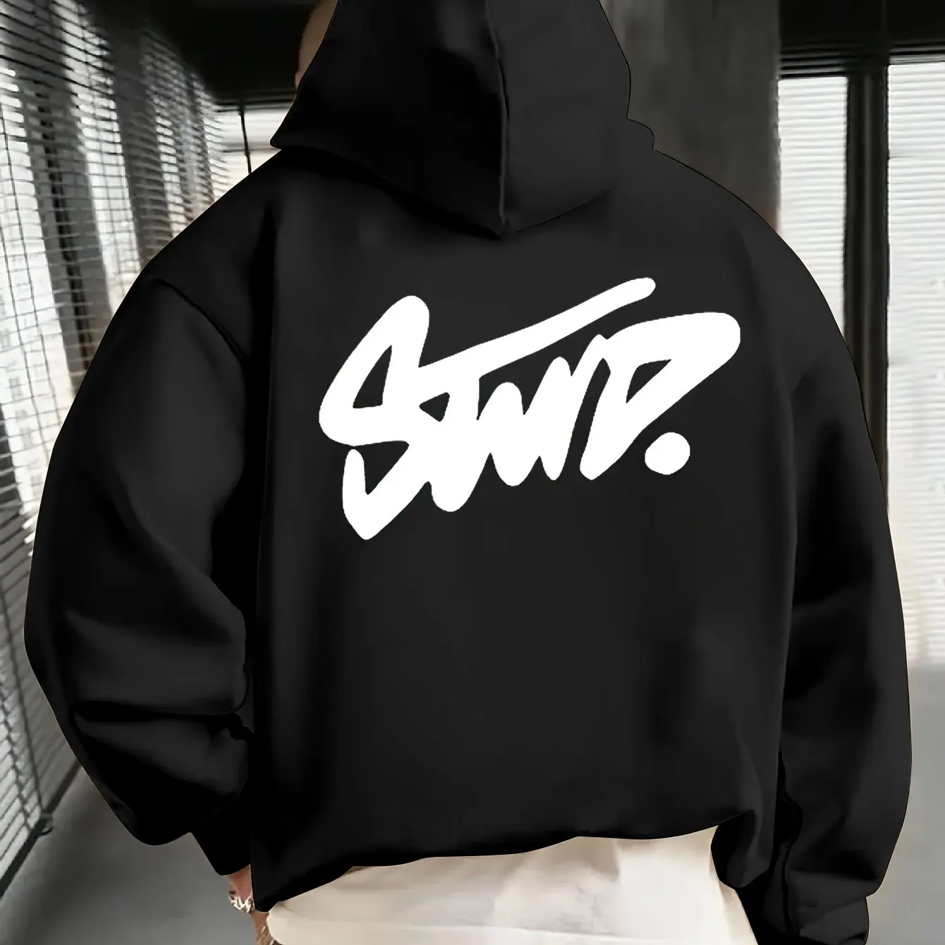 سترة Y2K الجديدة للرجال لعام 2025 ذات قلنسوة عصرية غير رسمية بأكمام طويلة عالية الجودة لراحة الخريف والشتاء #1