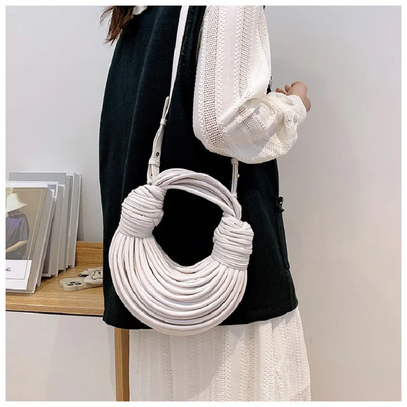 Women\'s shoulder bag Handbags 2024 New Gold Luxury Designer Handwoven Noodle Bags Rope Knotted Pulled Hobo Silver Evening Clutch