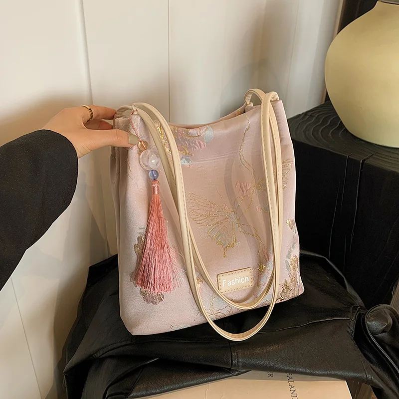 

New Chinese national style large capacity underarm bag fashion work commuting shoulder bucket bag