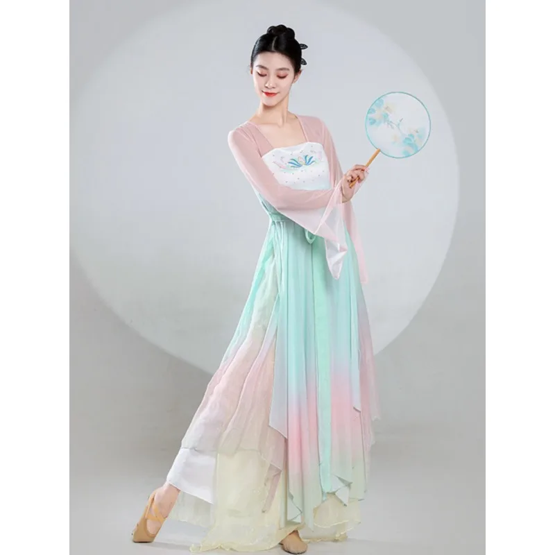 古典舞踊の服 エレガントな練習服 妖精気体韻 漸進的な変化 ガーゼ服 中国舞踊 民俗