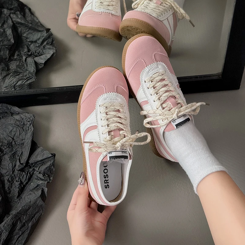 

Ladies Training Shoes Women 2024 Genuine Leather Women Sneakers Flat Female Lace-up Retro Large Size Forrest Gump Shoes Women