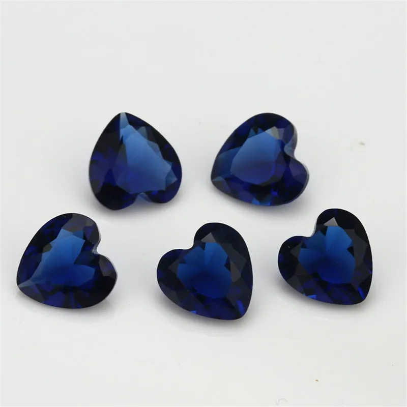 Tamaño 3x3 ~ 12x12mm Forma de corazón Piedra de vidrio suelta Gemas sintéticas Rosa Mar rojo Azul Verde Blanco Negro Granate