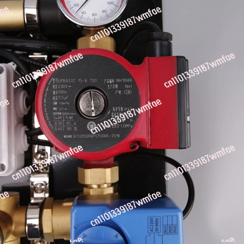 Energy saving supercharged domestic circulation constant temperature control system