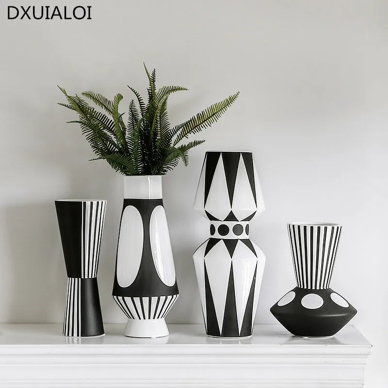 

Nordic creative black and white ceramic vase abstract style flower arrangement flower retro classic home craft ornament