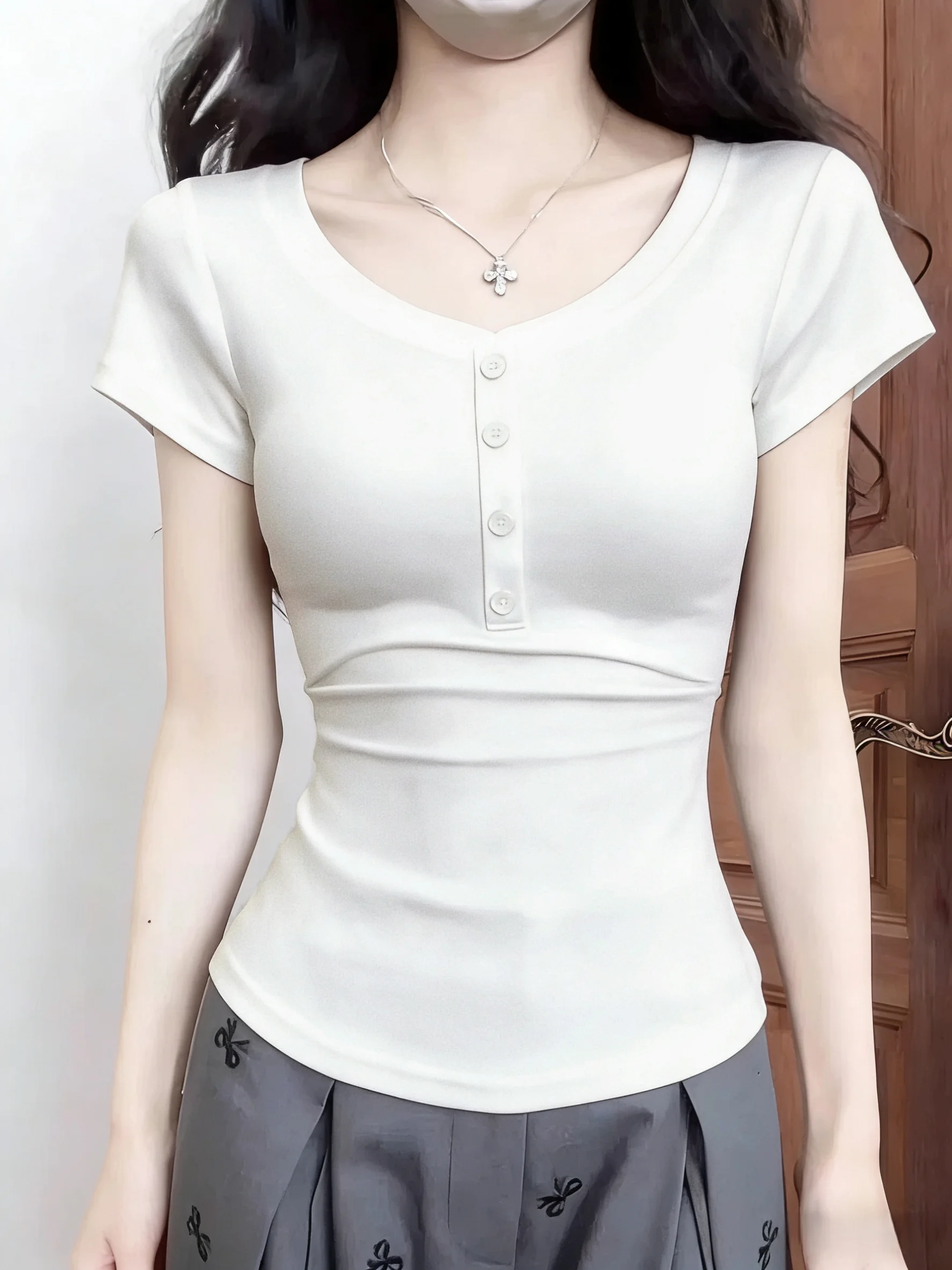 Women's V-neck Short Sleeve T-shirt 95 Cotton Button up Slim Fit Basic Hot Girl Base Top Large Size Universal Comfortable
