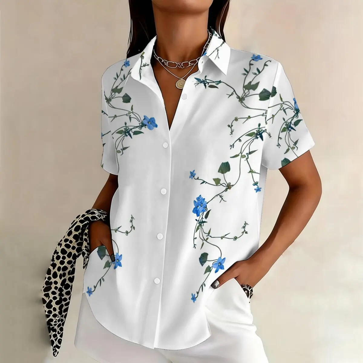 

Summer fashion plus-size women's short-sleeve lapel shirt, floral vine pattern, artistic & gentle for commuting and fresh dates.