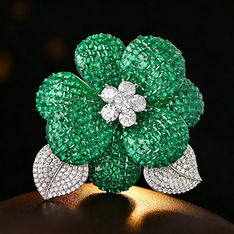 Heavy Industry High end Luxury Green and Blue Crystal Three dimensional Camellia Brooch Full Zircon Flower Pin Female Accessory