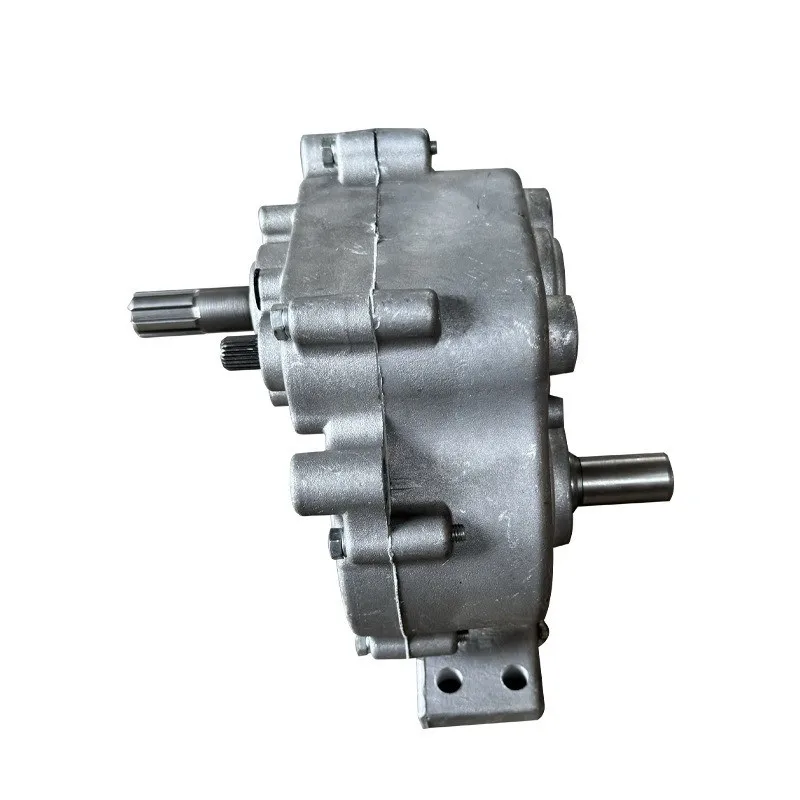 آلة إدارة مزرعة التروس العكسية الأساسية علبة التروس الصغيرة لإزالة الثلوج على الشاطئ وقاعدة السيارة العكسية