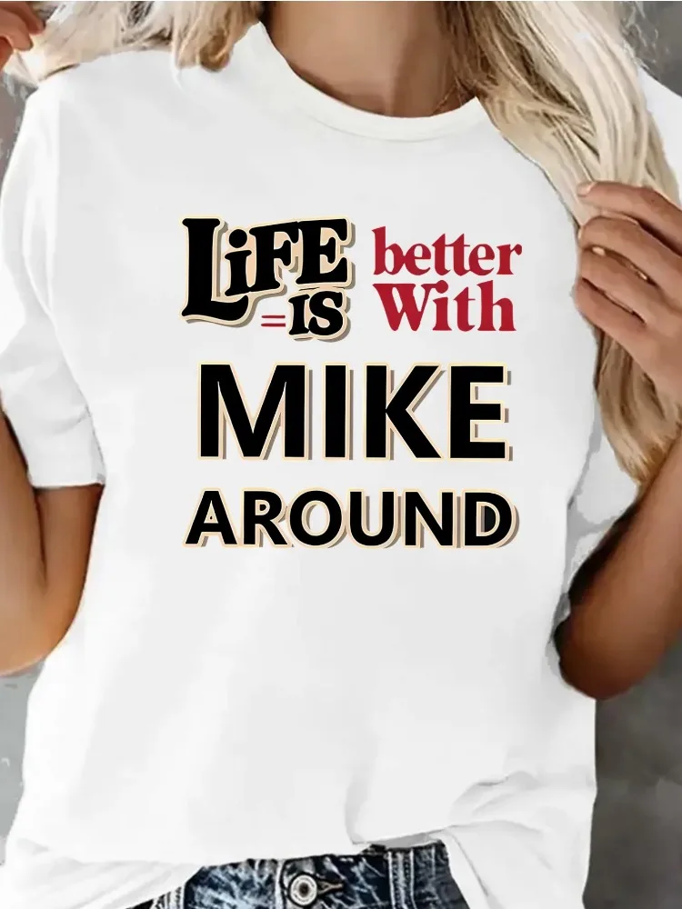 السيدات المطبوعة مع الكلمات' حياة أفضل مع مايك جولة الرقبة كل موسم مريحة أعلى قصيرة الأكمام كل موسم الملابس