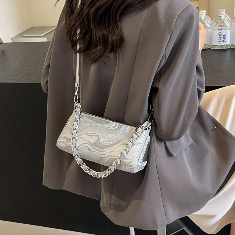 Simple Marble Pattern Underarm Bags, Trendy Chain Strap Shoulder Crossbody Purse with Adjustable Strap for Casual Triangle Bag