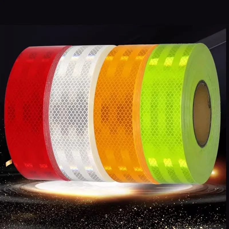 adesivo-protetor-acrilico-super-refletivo-para-trafego-fita-de-advertencia-noturna-para-veiculos-motorizados