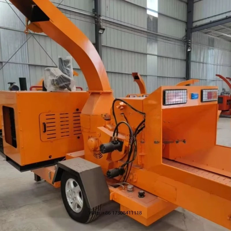 High Speed Mobile Forest Stump Chip Wood Tree Branches Crusher Shredder Chipper Grinder Machine