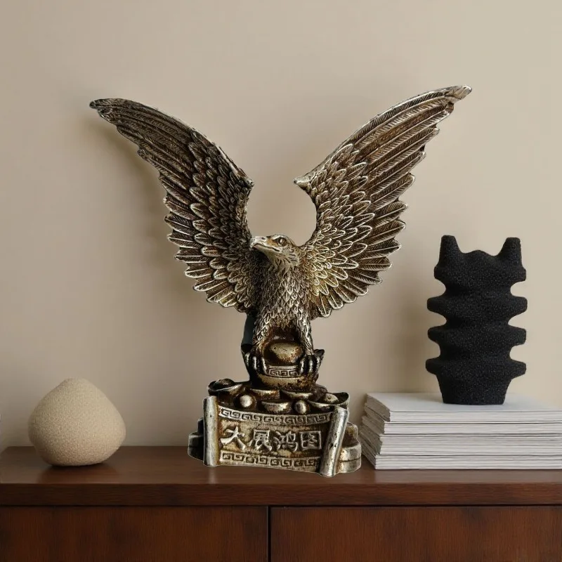 Antique Finish Flying Hawk Figurine Wealth Ingots Base Oriental Style Business Tabletop Ornament Home Decor Sculpture