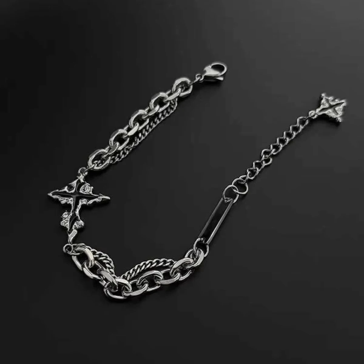 Retro-Flammenkreuz-Armband für Männer und Frauen, Hip-Hop, Titanstahl, Spleißkette, Charm, Unisex-Schmuck, coole Kpop-Luxus-Accessoires