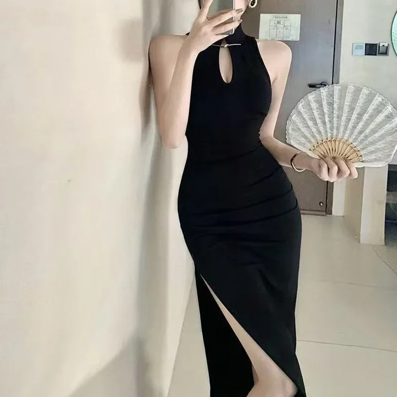 جديد النمط الصيني مثير الرغبة النقية عالية الشق Bodycon فستان المرأة الصيف نموذج جديد معلقة الرقبة فستان طول الركبة تنورة