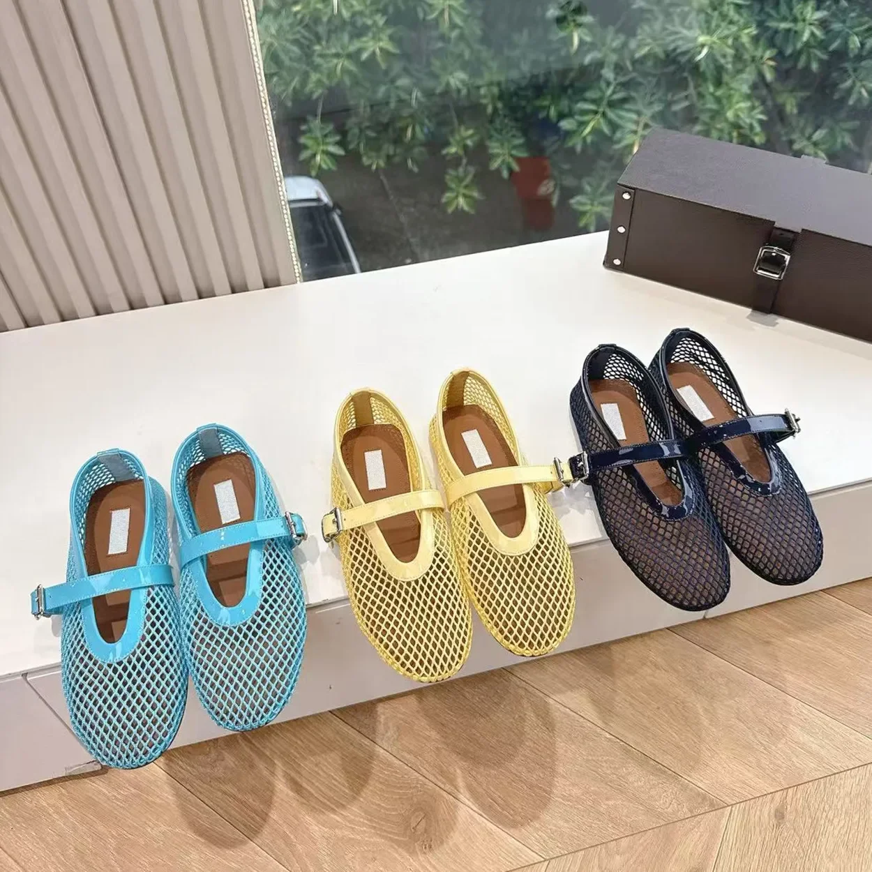 

2026 Spring/Summer New Pointed Black Fashionable Sexy Single Shoes Lacquer Leather High Heels Women's Trendy