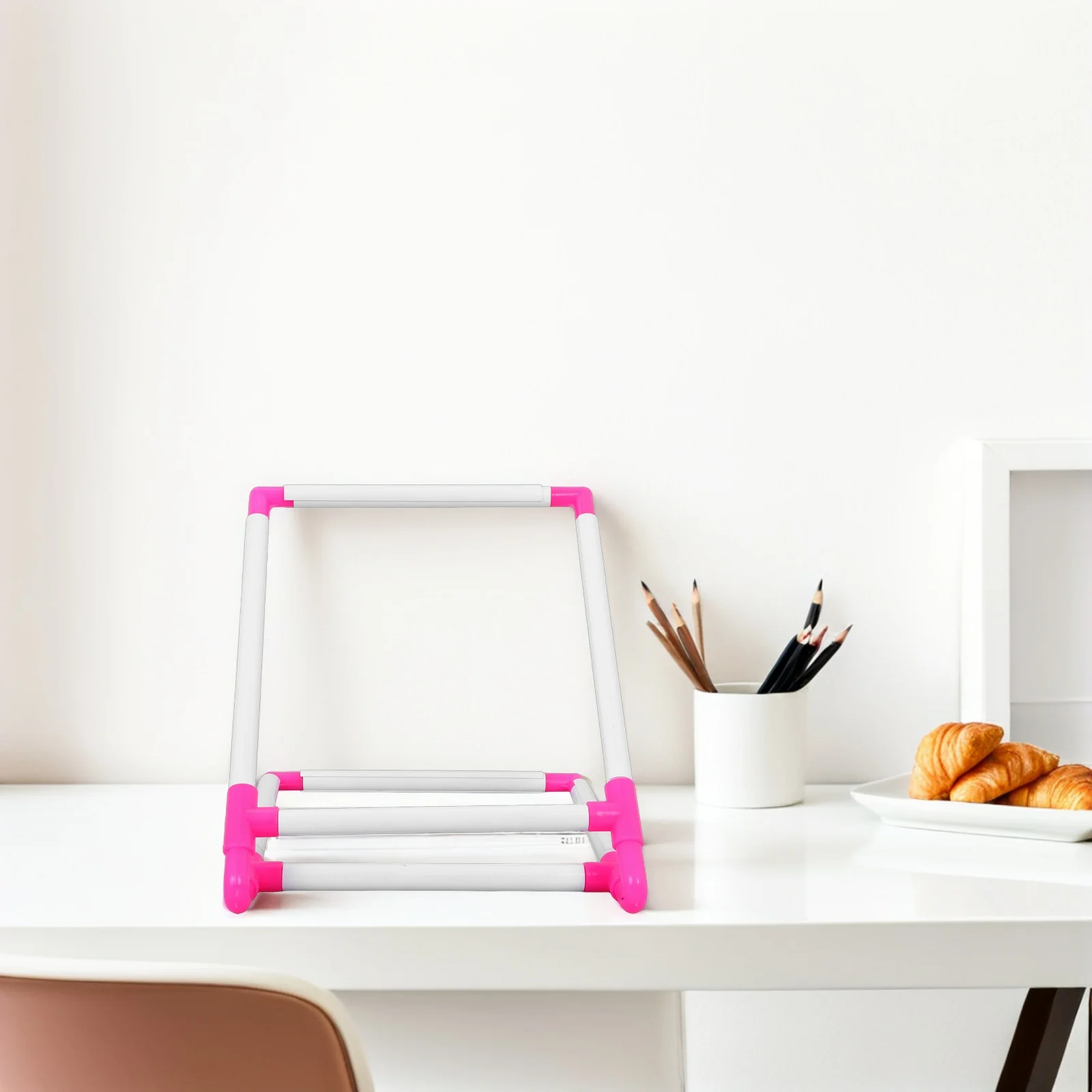 

1pc Embroidery Shelf Cross Stitch Rack Vertical Stand PVC Holder for DIY Projects Hands-Free Stitching Easy Assembly for Table