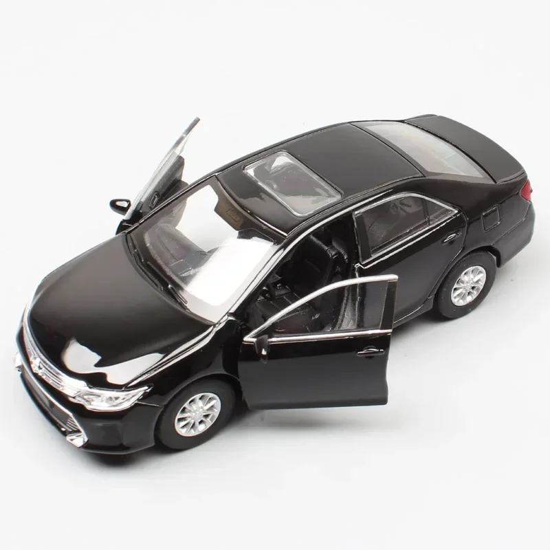 WELLY 1:36 Toyota Camry Alloy Car Model High Simulation Diecasts Metal Toy Vehicles Car Model Pull Back Collection Children Gift