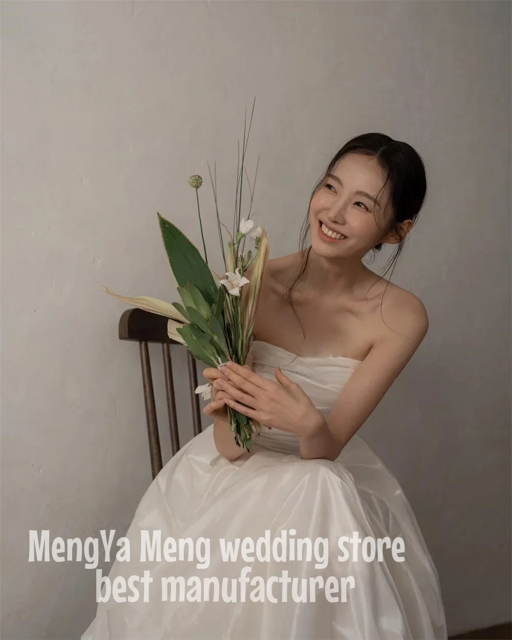 Bowith Strapless A Line Korea Wedding Dresses Customized Pleats Taffeta Bridal Dress Backless Wedding Photos Shoot Bride Gown