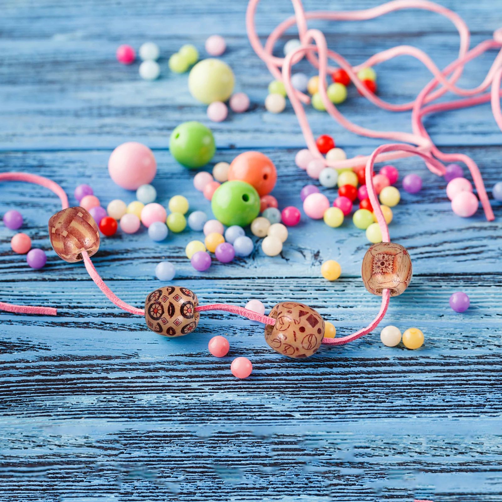 100개 페인트된 드럼형 원형 나무 구슬, 쥬얼리 공예 제작 DIY 팔찌 목걸이 용품 페인트된 나무 구슬