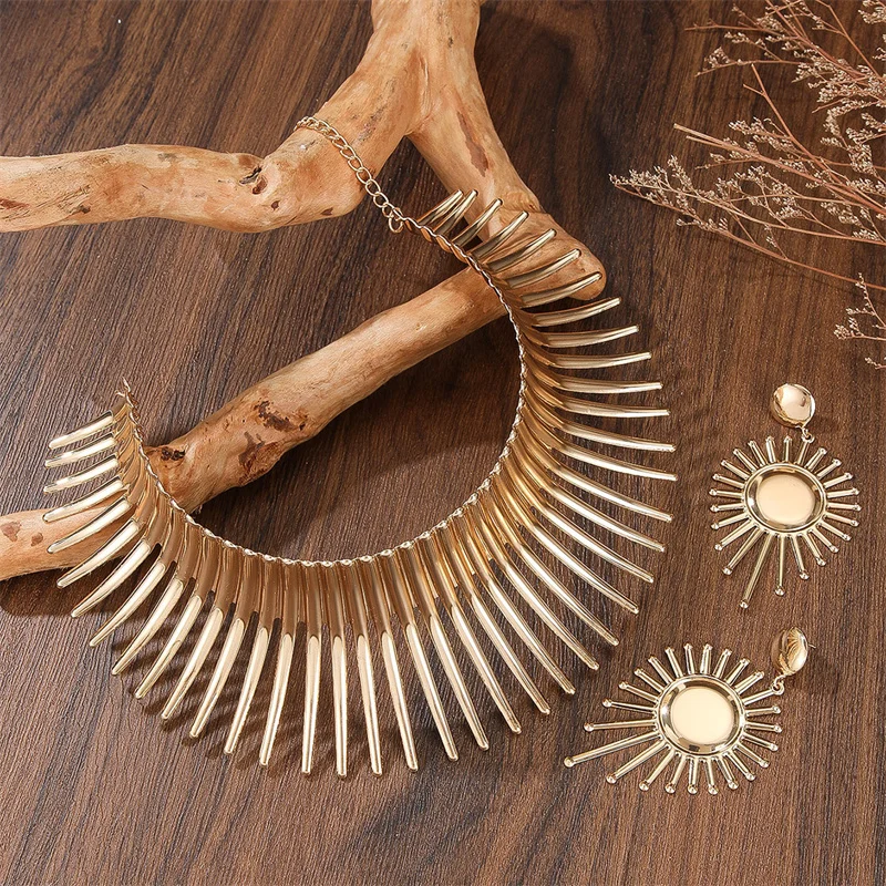 Fashion  Jewelry Set Gold Color Metal Big Exaggerated Torque Choker Earrings Set Jewelry African Punk Gifts