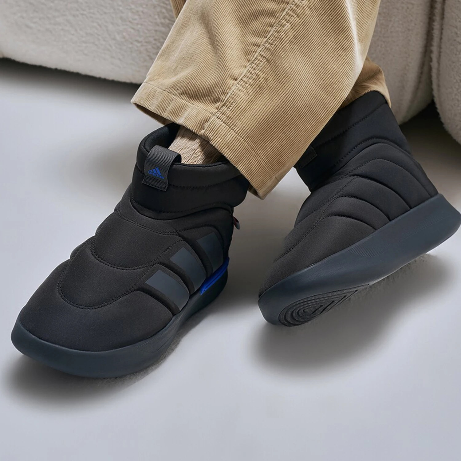 

Adidas Аутентичные новые унисекс теплые нескользящие повседневные ботинки с высоким берцем JR0067