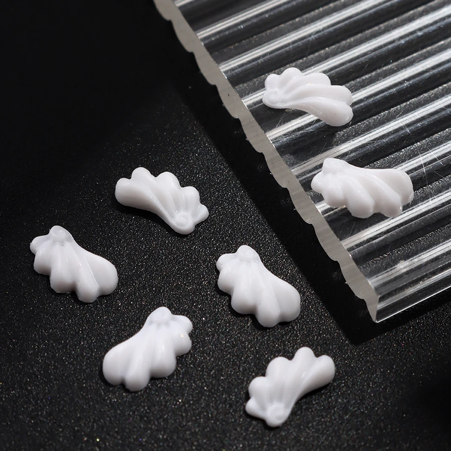 100 قطعة الملاك الجناح مسمار الفن السحر-3D الراتنج الأبيض اليسار واليمين مختلط صغير لطيف أجنحة مسمار الزينة DIY بها بنفسك مسمار الملحقات