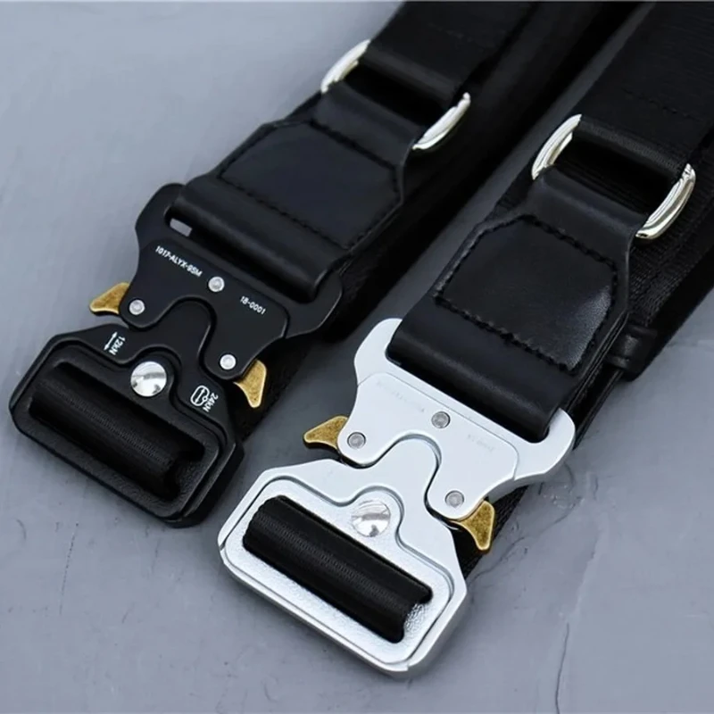 2024 Paris ALYX Roller Belt Men Women Lasered Logo Buckle 1017 ALYX 9SM Belts CLASSIC SIGNATURE STRAP