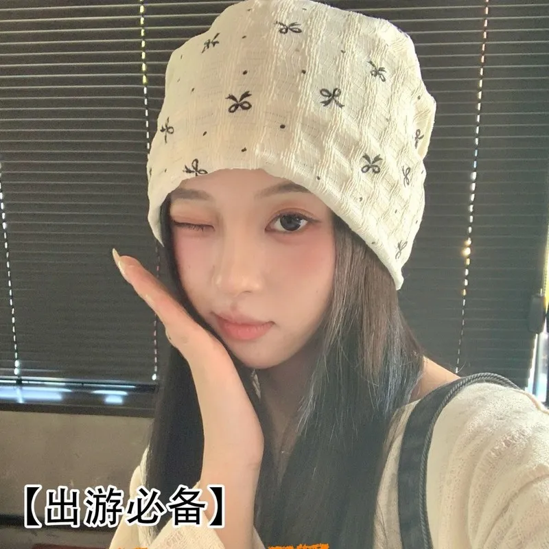 Korean-style bowknot polka dot striped beanie for women, autumn thin breathable versatile loose-fitting hat that makes the f