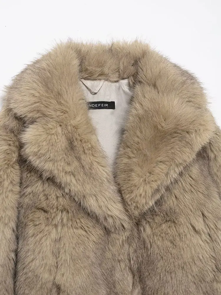 معاطف نسائية أنيقة من الفرو الصناعي من TFAFXY موضة خريف وشتاء 2025 سترات سميكة دافئة ملابس خروج معاطف قصيرة جيوب ملابس خارجية Y2K