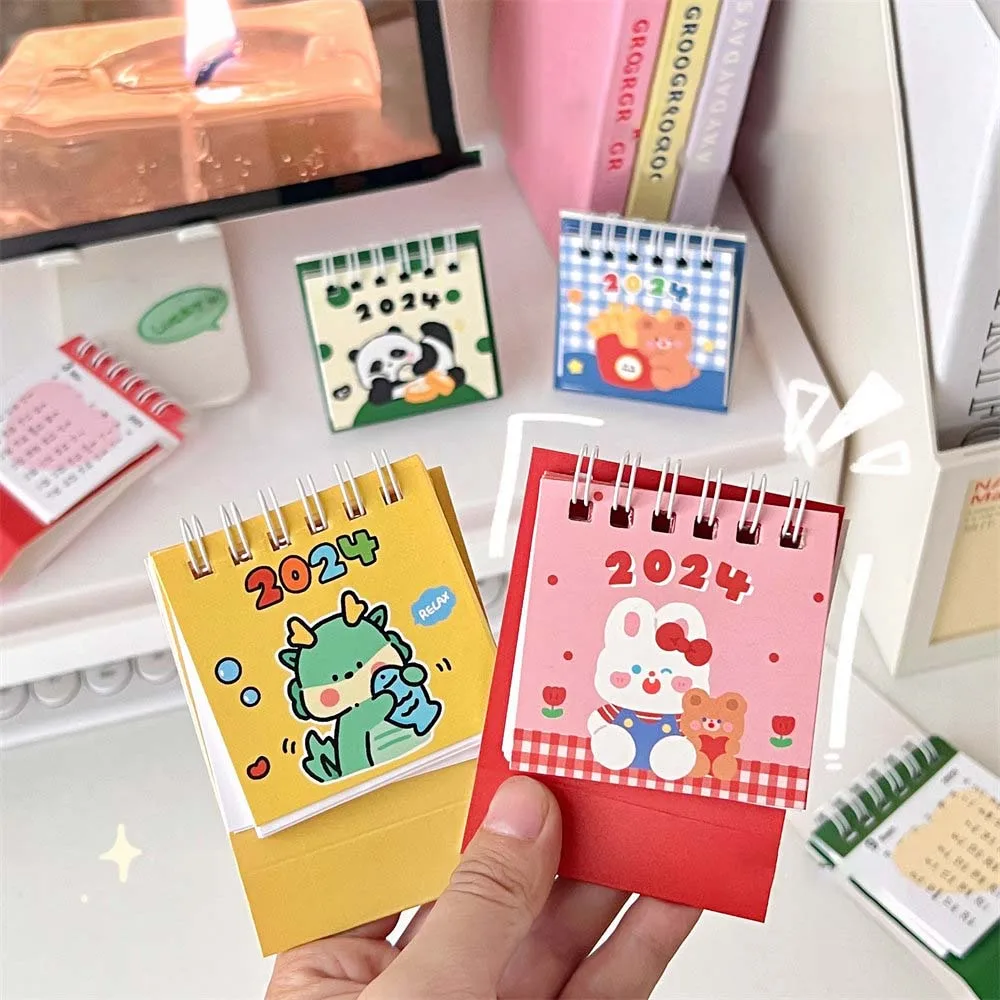 2024 Cartoon Panda Schreibtisch Kalender Mini niedlichen stehenden Flip Desktop Kalender kleine tägliche Planung Monats kalender für zu Hause