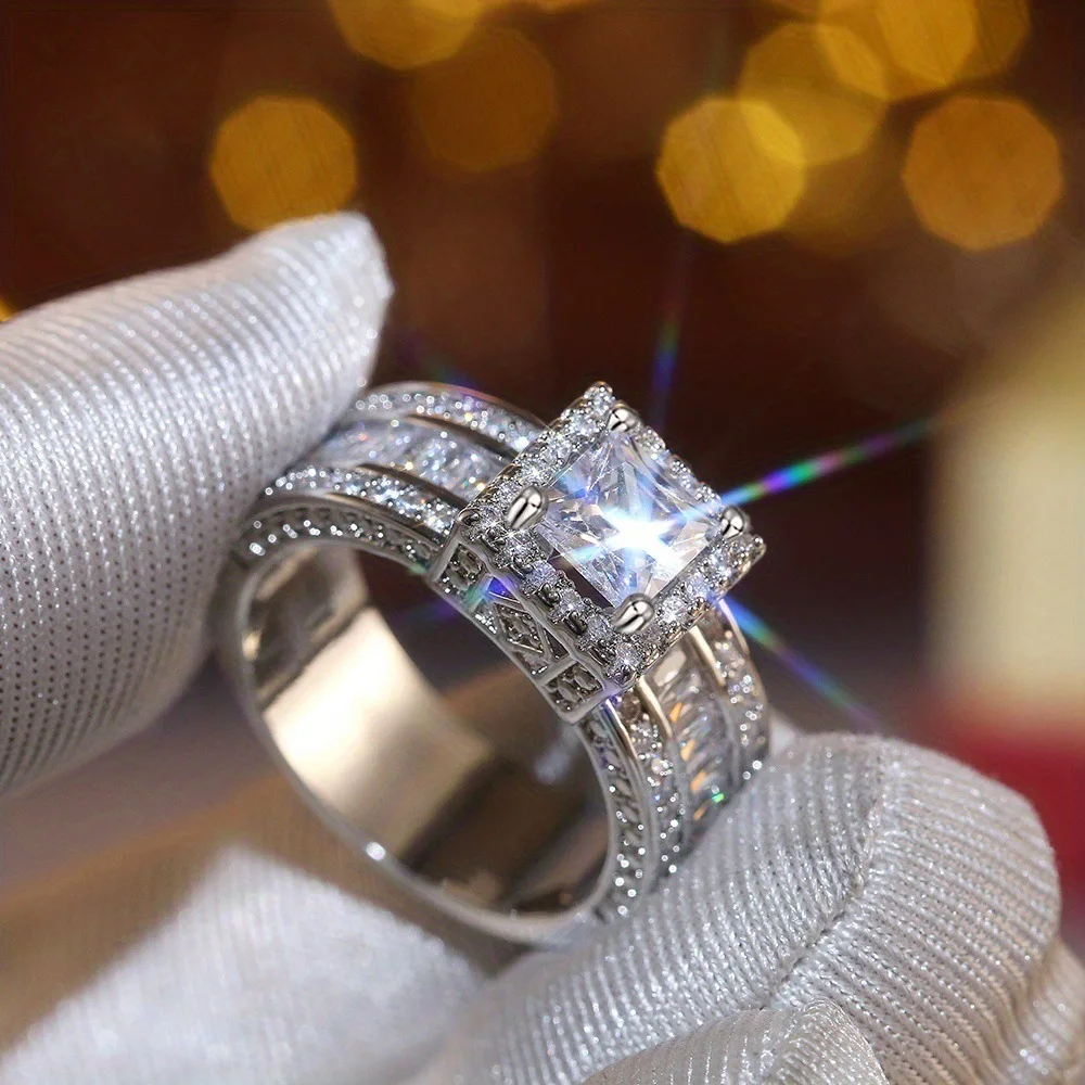 Exquisite Silver Fashion Ring with Inlaid Zircon Stones for Women And Men Super Shining Wedding Engagement Jewelry