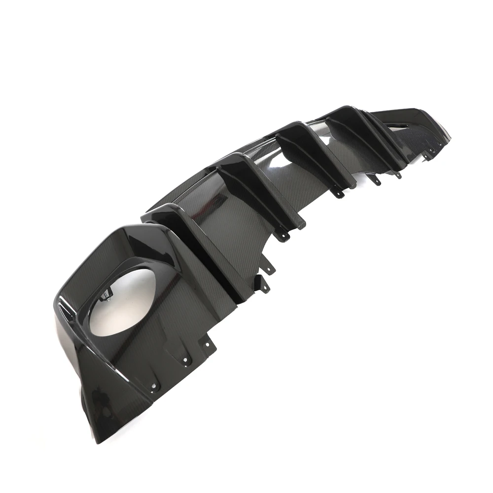 Diffusore per labbro posteriore in fibra di carbonio a secco Prepreg R8 per Audi R8 V10 2023