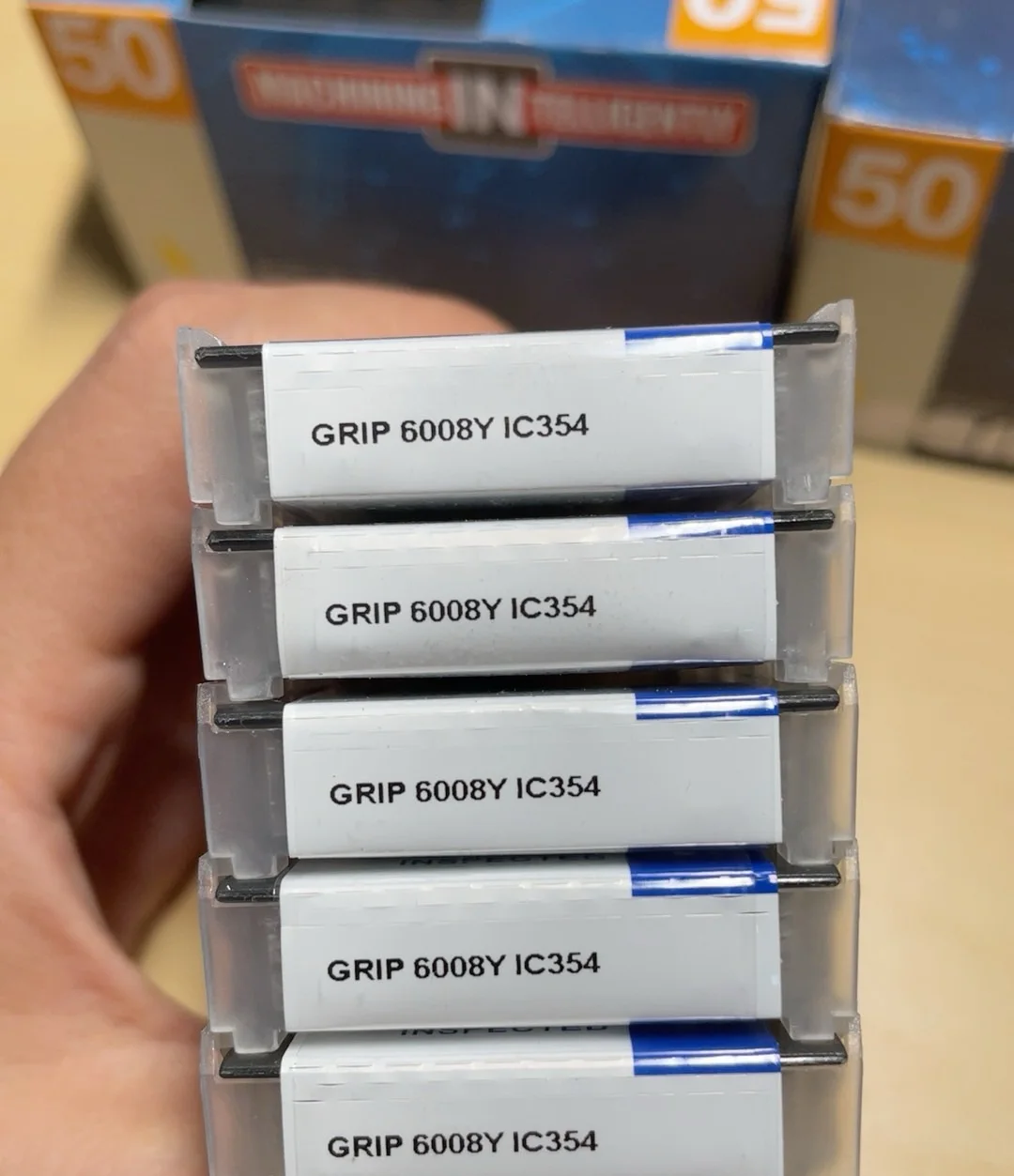 

Hard alloy cutting blades GRIP 6008Y IC807