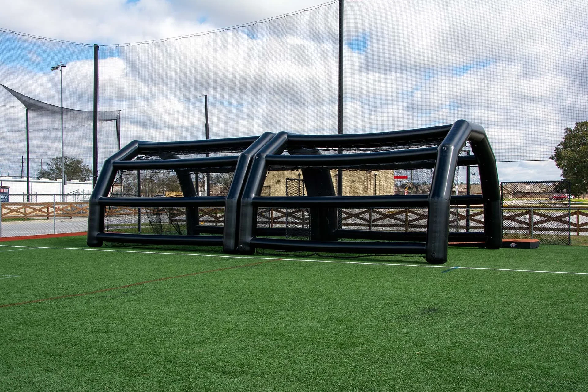 New Design Outdoor Airtight Inflatable Baseball Shooting Cage PVC Inflatable Batting Field for Sport Game